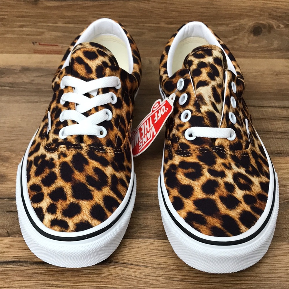 VANS ERA BRAND NEW - Picture 3 of 16